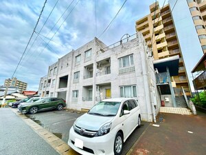 フルール三ヶ森　B棟