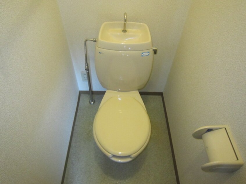 トイレ ハイカムールエル Ｃ棟