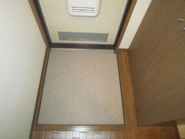 玄関 ハイカムールエル Ｃ棟