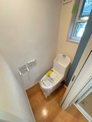 トイレ コムタウンハウス　west