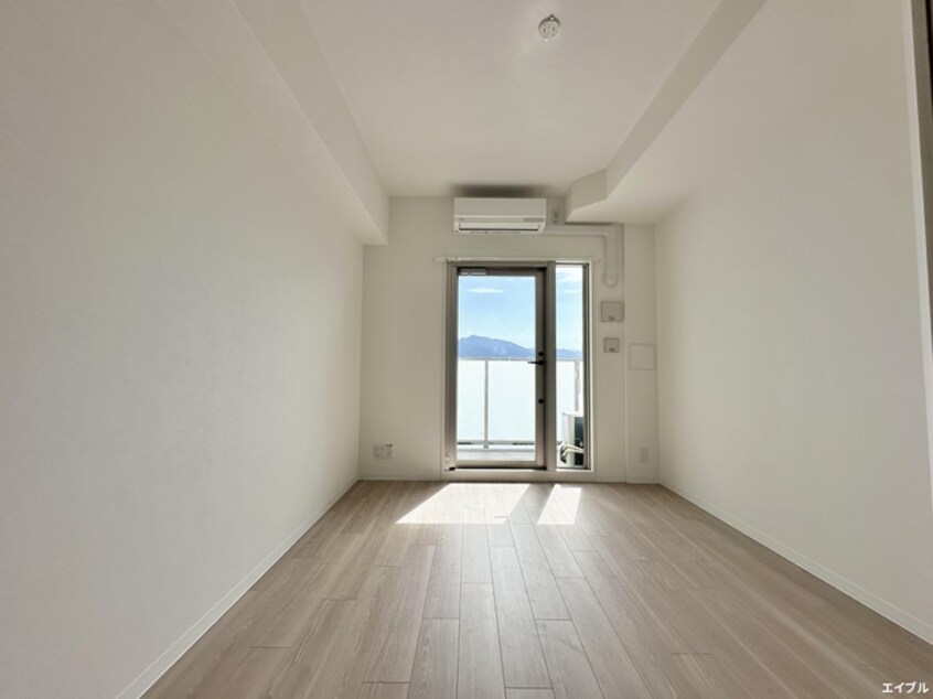 居室 MELDIA Clarest 西新南