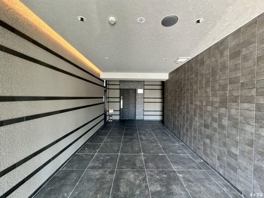 エントランス部分 MELDIA Clarest 西新南