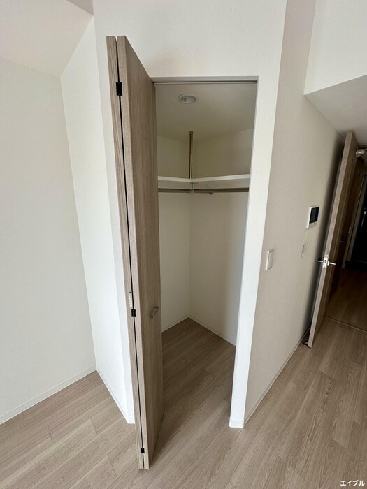 収納 MELDIA Clarest 西新南