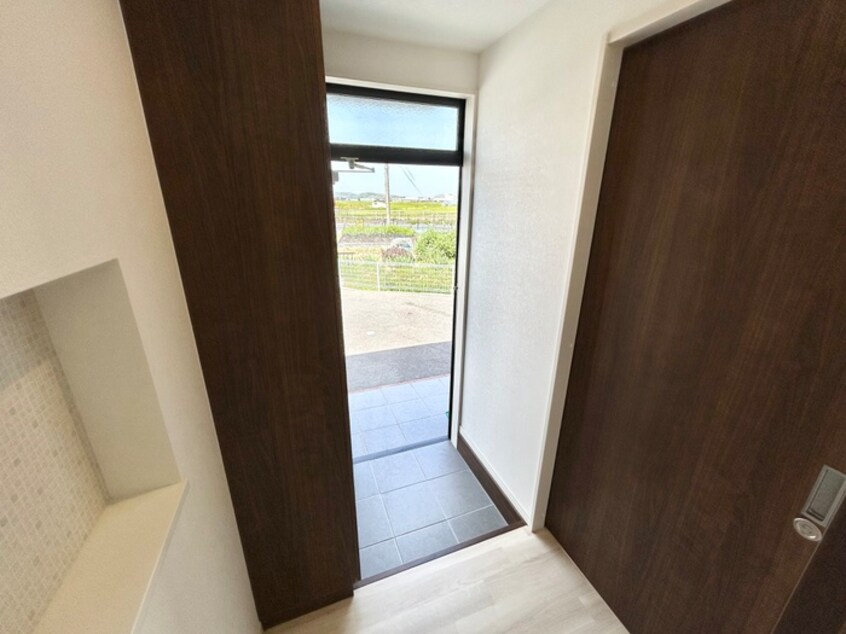 玄関 サヤンテラスＢ