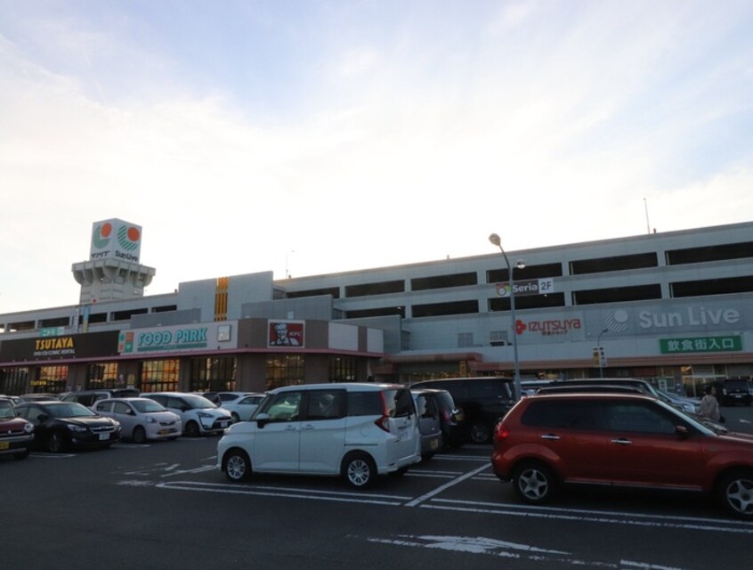サンリブ宗像店(ショッピングセンター/アウトレットモール)まで3100m ギャラン文教