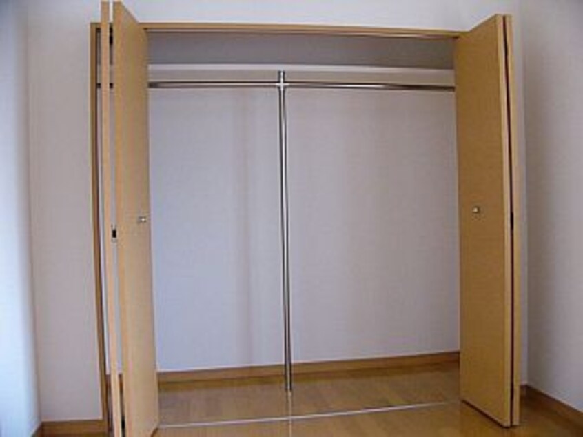 内観写真 ノ－ブルコ－ト２１