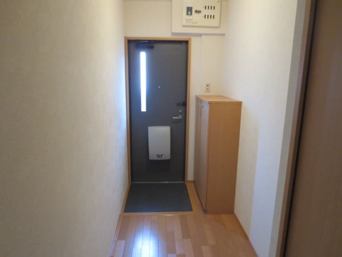 玄関 フォ－シ－ズンズ香椎Ｄ