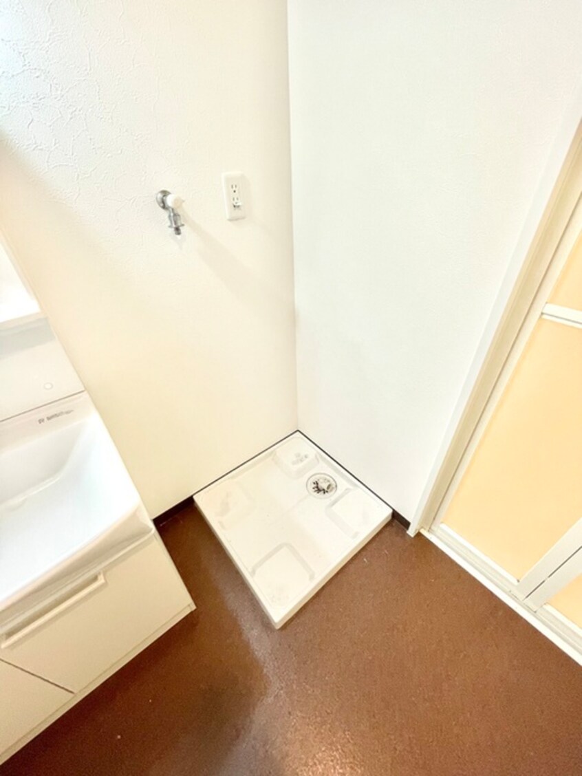 洗濯機置場 ヴァルトハヤシⅠ