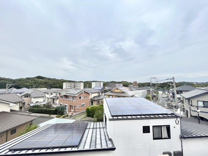 室内からの展望 ラビータ学園台