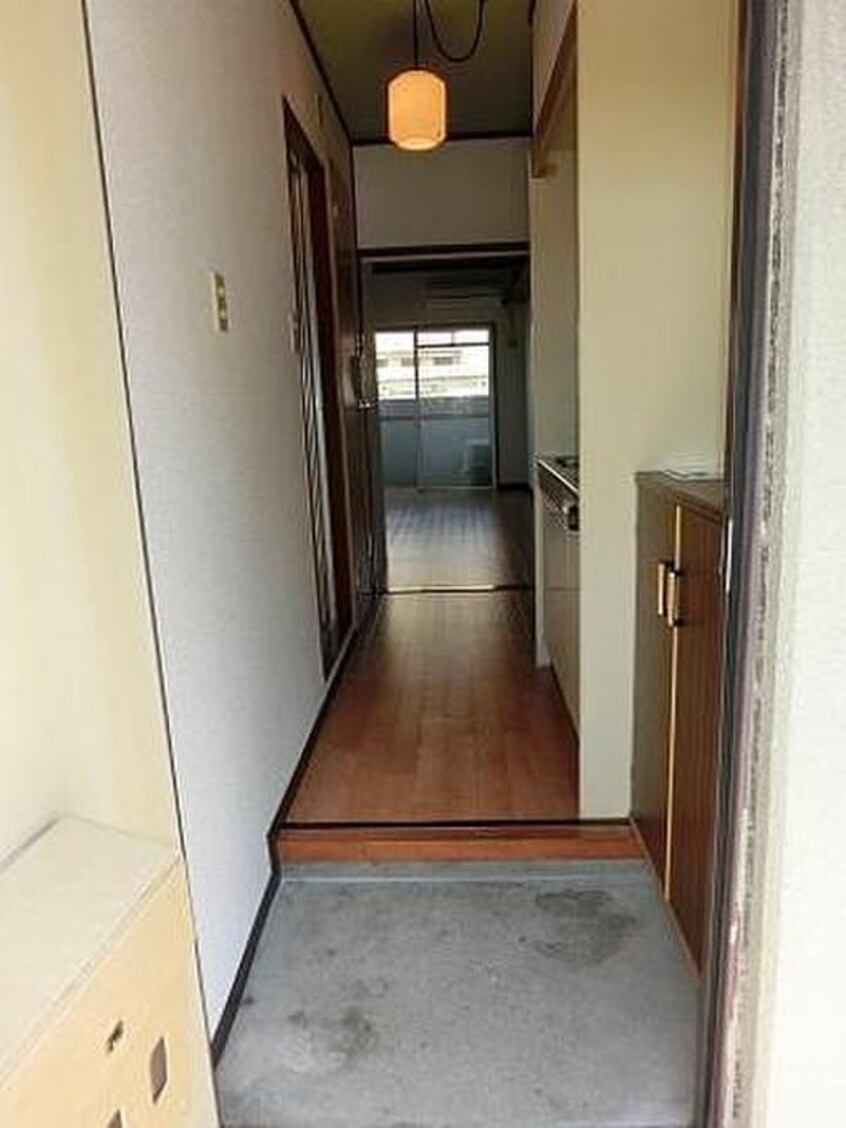 廊下 メゾンゆみ