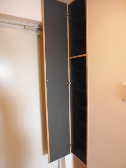 靴箱 グランドアマレイⅦ番館