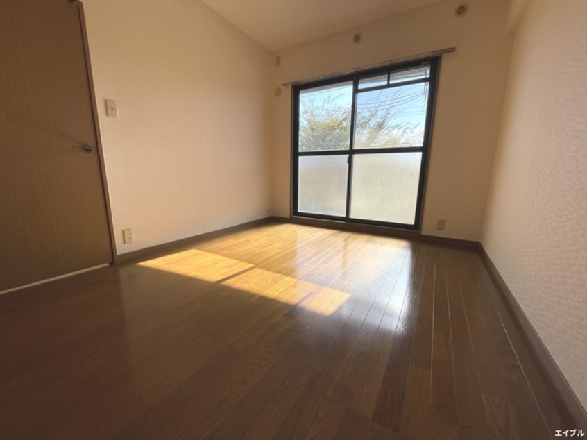 居室 プレミ－ル筑紫