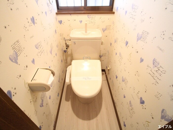 トイレ ツリ－ハウス