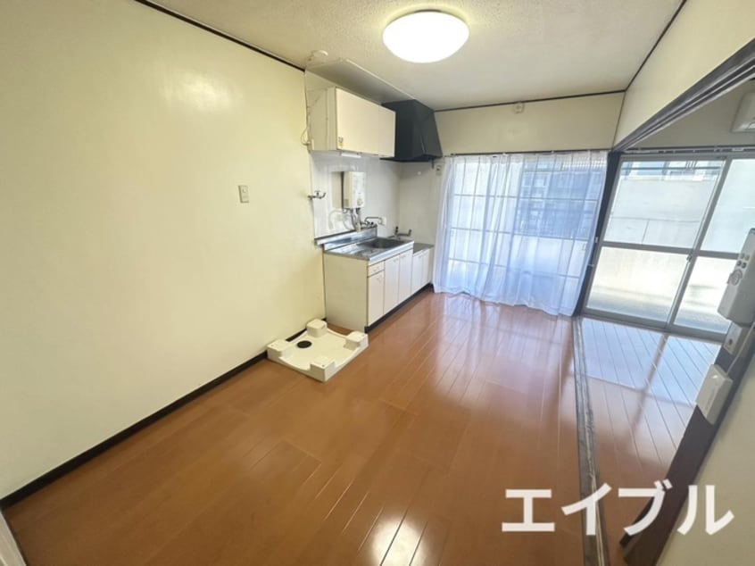 居室 下到津マンション(304)