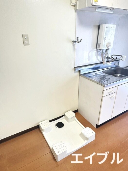 洗濯機置場 下到津マンション(304)