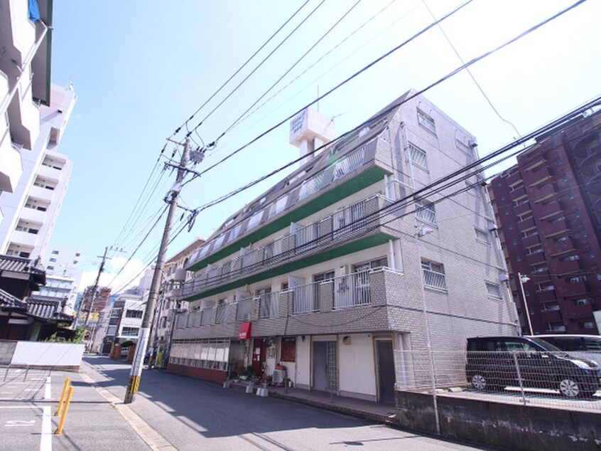 外観写真 ｴﾒﾗﾙﾄﾞﾏﾝｼｮﾝ三萩野(404)