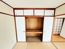 収納 ｴﾒﾗﾙﾄﾞﾏﾝｼｮﾝ三萩野(404)