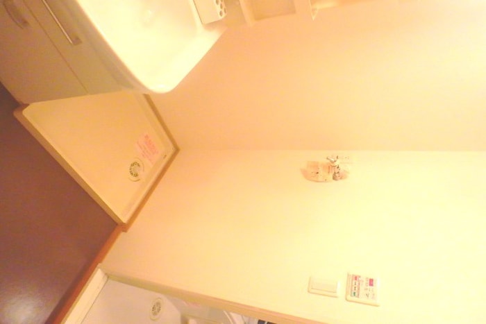 洗濯機置場 アルベロ