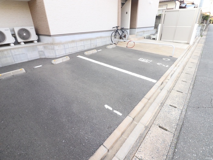 駐車場 CB千鳥ヴィータ