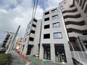建築中
