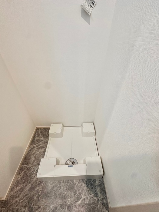 洗濯機置場 仮)アクシオ北九州Ⅲ