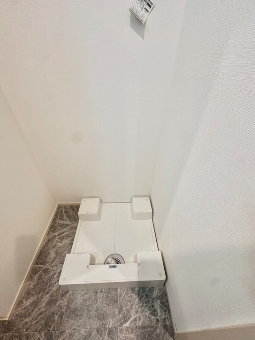 洗濯機置場 仮)アクシオ北九州Ⅲ