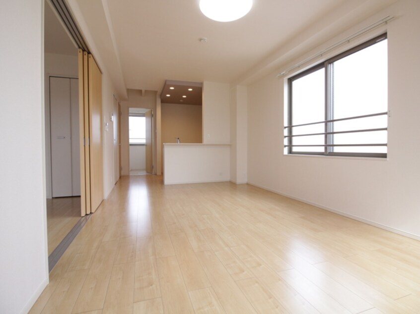 居室 サニープレイス竹末