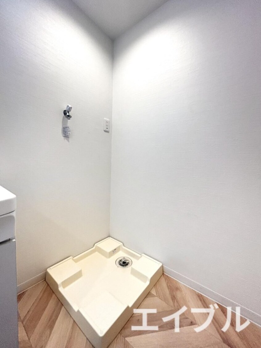 洗濯機置場 ラ・コルダ中井