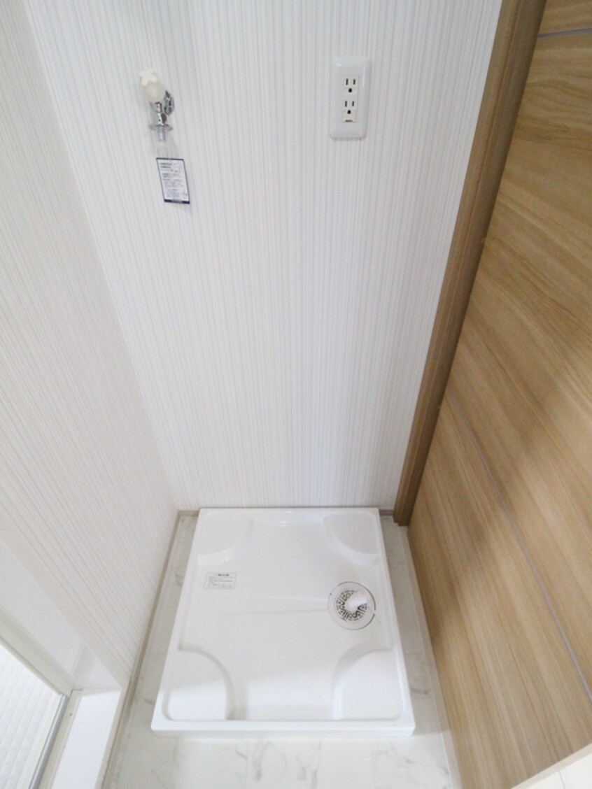 洗濯機置場 コーエー　アビタシオン