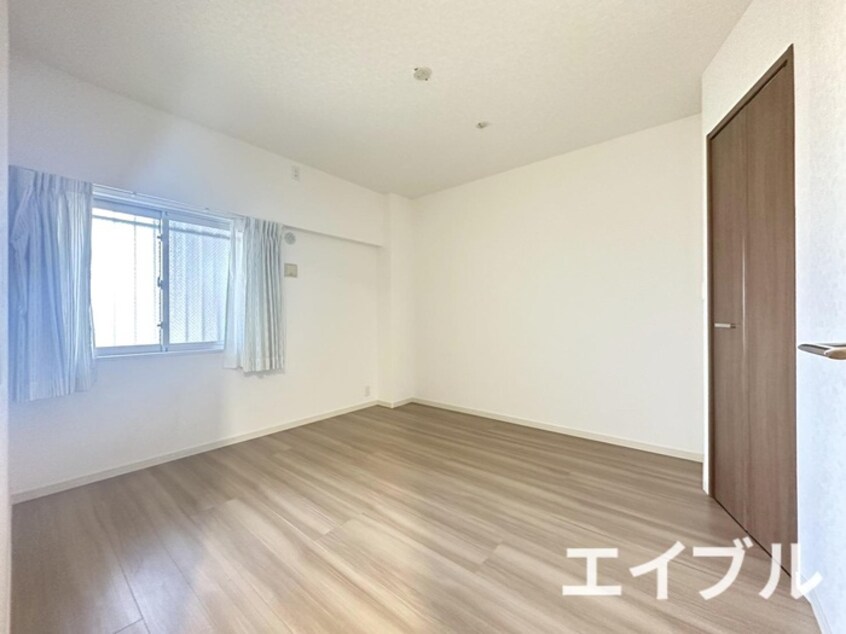 居室 サンリヤン上到津(803)