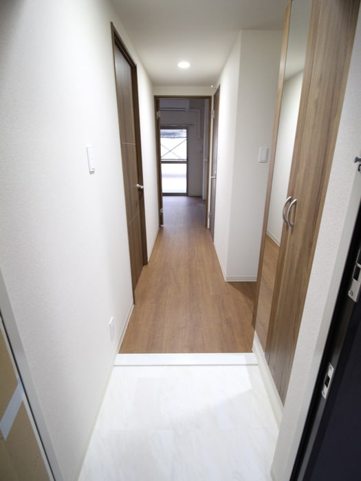 玄関 グランシャリオ諏訪野