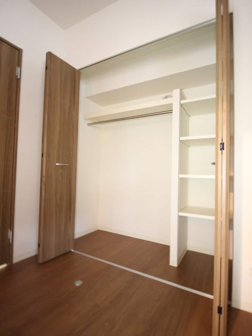 収納 グランシャリオ諏訪野