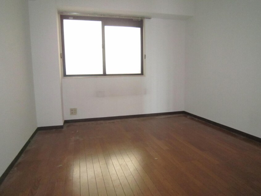 居室 カインド鳥飼