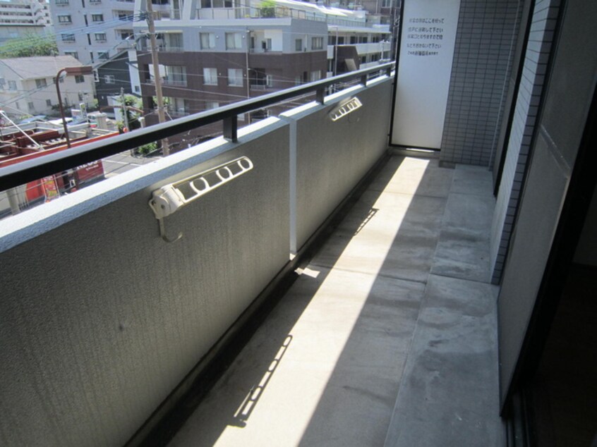 ベランダ・バルコニー カインド鳥飼