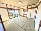 居室 中尾三丁目２２番貸家