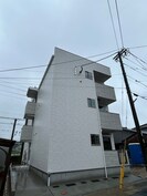 シャロム周船寺の外観