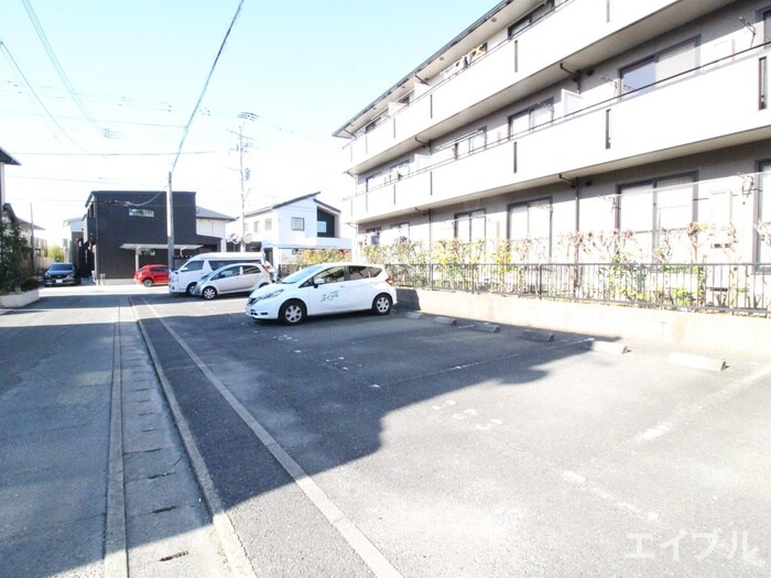 駐車場 ベルメゾン鞍打