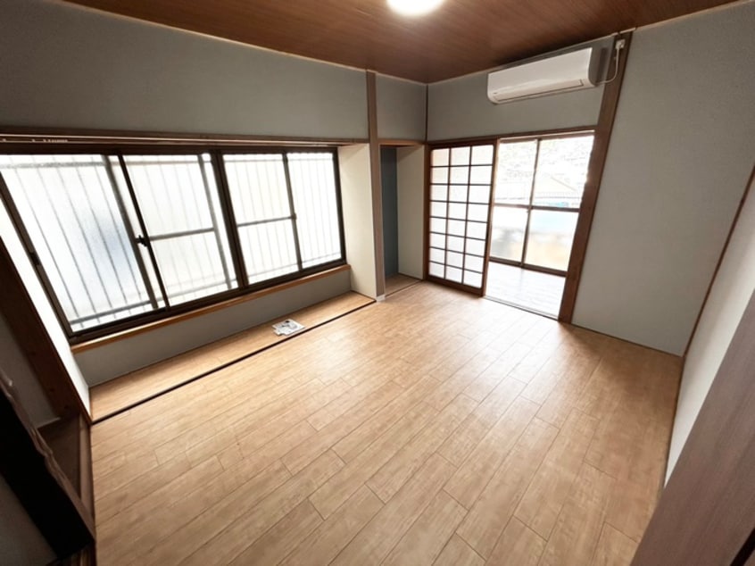 居室 景勝町9番貸家