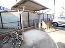 駐輪場 和