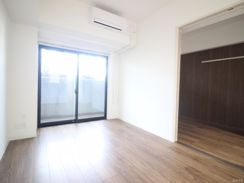 居室 エルヴィータ箱崎