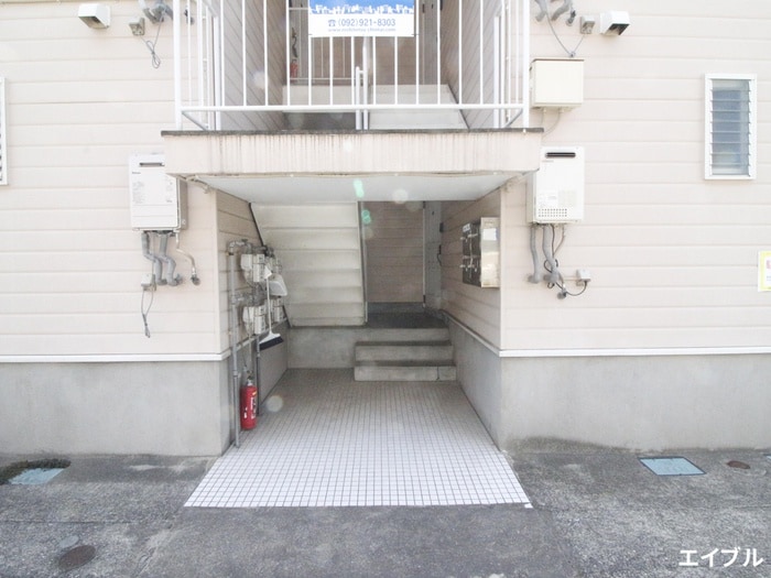 エントランス部分 サンライフ白水