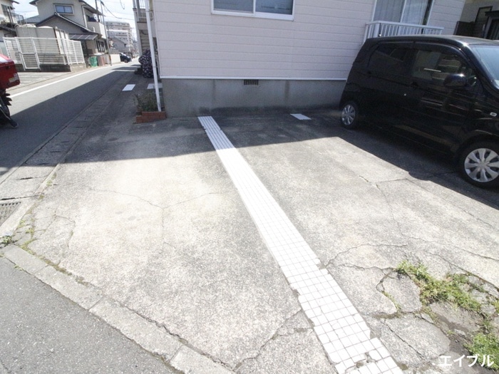 駐車場 サンライフ白水