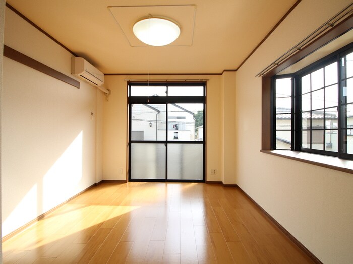 居室 フローラセゾン