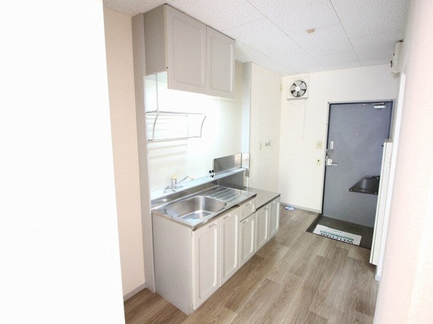 キッチン ビ－ラインＨＡＹＡＭＡ