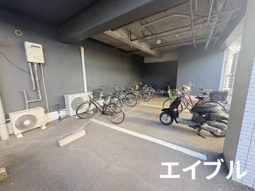 駐輪場 コーポレートロード21　小松原