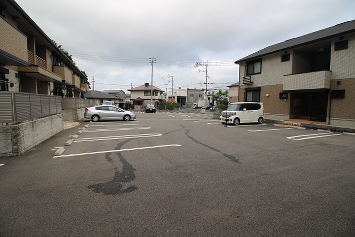 駐車場 コープアールエムⅡ