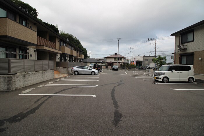 駐車場 コープアールエムⅡ