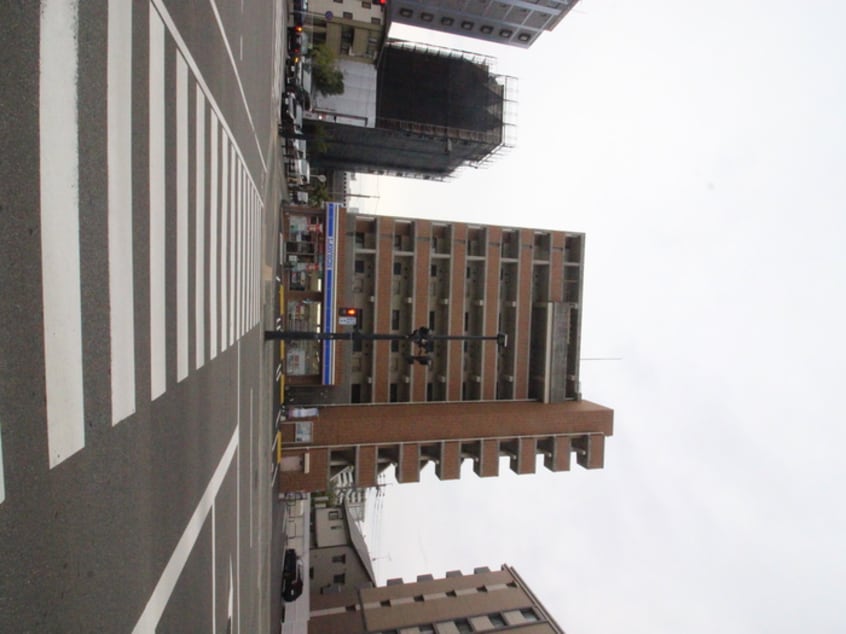 ローソン(コンビニ)まで10m アイクリエイト