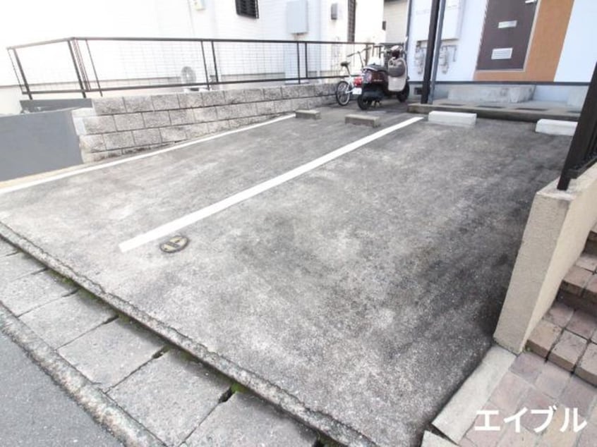 駐車場 ルミナス茶山