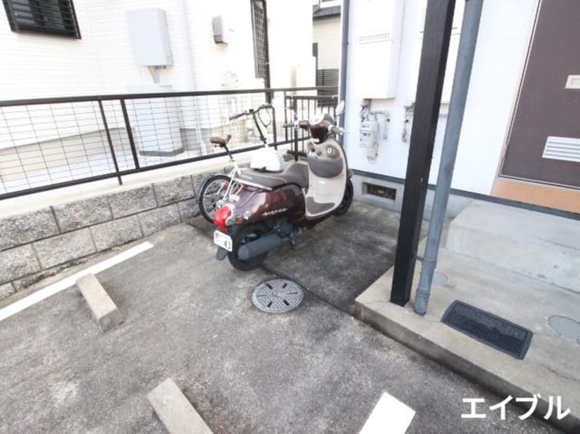 駐輪場 ルミナス茶山